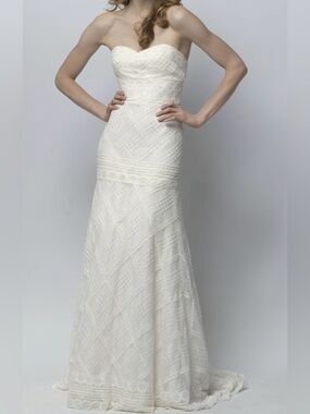 Wtoo by Watters Lace Wedding Dress